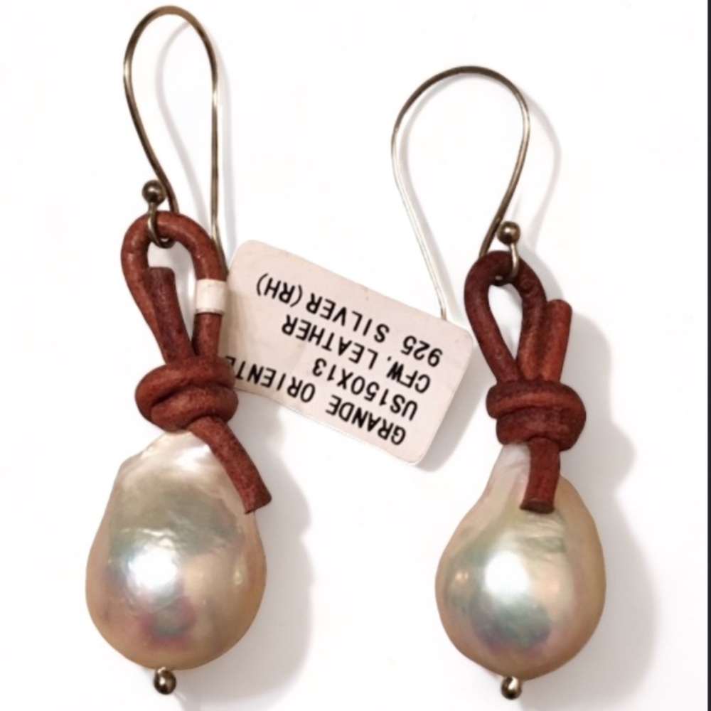 Barque Pearl Genuine Leather Hook Earrings Handcrafted Artisan High Quality NWT
